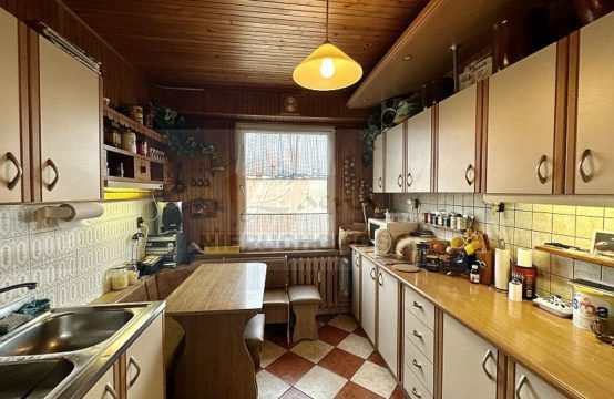 1716M Nowy Sącz ul. Sucharskiego, 4 – pokojowe mieszkanie na sprzedaż, pow.72,12 m2, IV p, piwnica, balkon. Cena: 435 000 zł