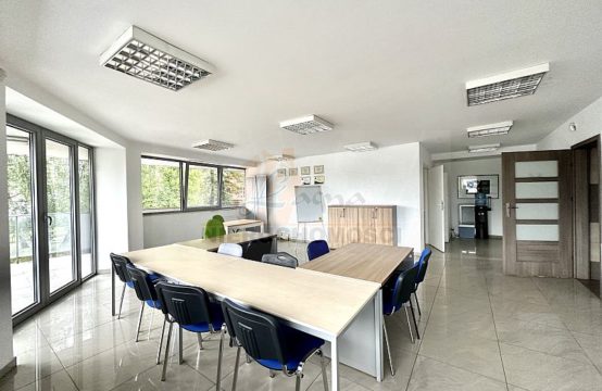 015LW*N. Sącz – Centrum,  lokal biurowo- usługowy! pow. 100 m2, IIp, Cena: 3500 zł