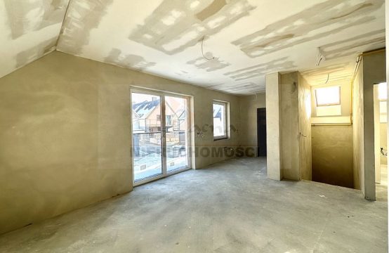 1780M Grybów, bezczynszowe,  3 -pokojowe mieszkanie z ogródkiem na sprzedaż! Ip, pow. całkowita 78 m2, miejsce parkingowe. Cena: 489 000 zł 