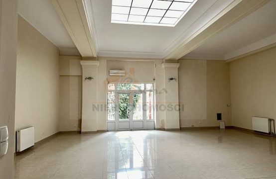 008L* Krynica- Zdrój ul. Kraszewskiego!, lokal usługowy, pow. 121 m2, parter, klimatyzacja. Cena: 250 000 zł 